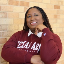 Head shot photo of Kashauna Mason. 